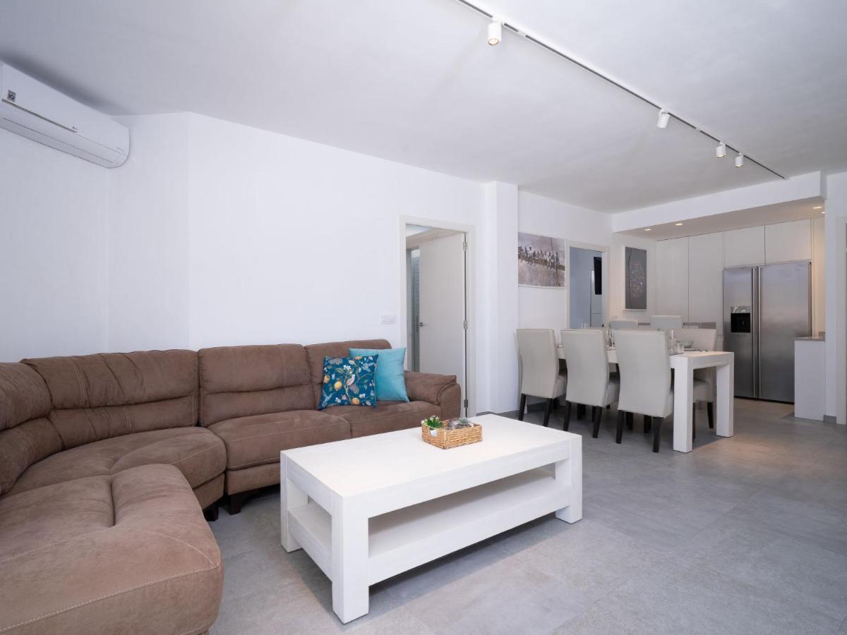 Apartment Castillo By Interhome โมไรรา ภายนอก รูปภาพ